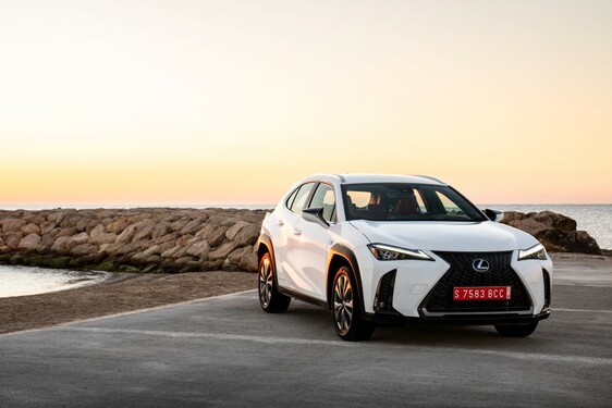 Lexus UX 2018