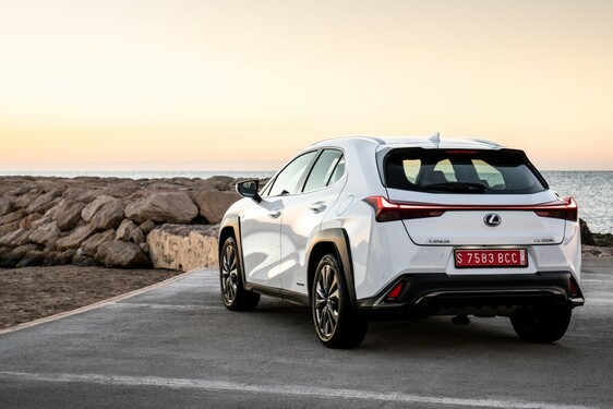 Lexus UX 2018