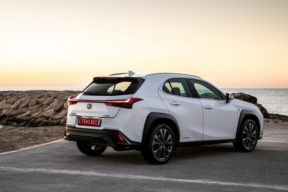 Lexus UX 2018