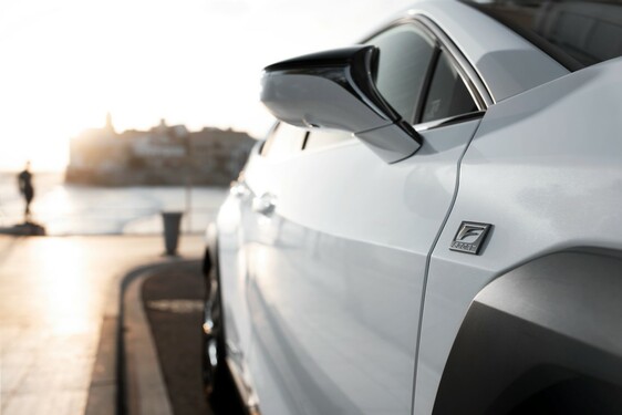 Lexus UX 2018