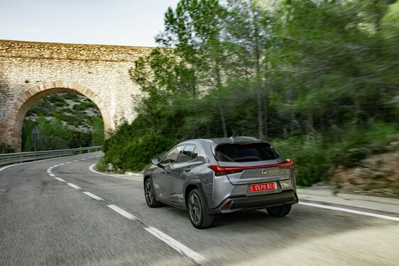 Lexus UX 2018