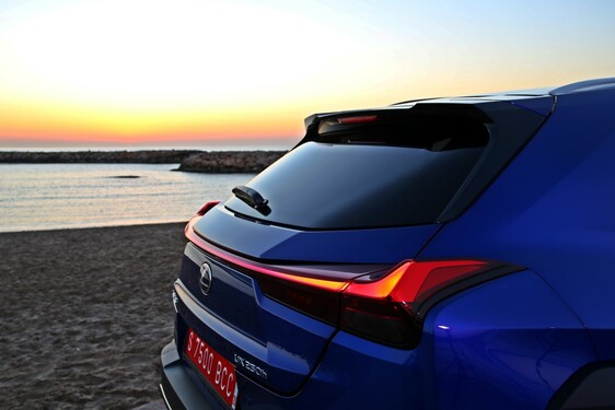 Lexus UX 2018