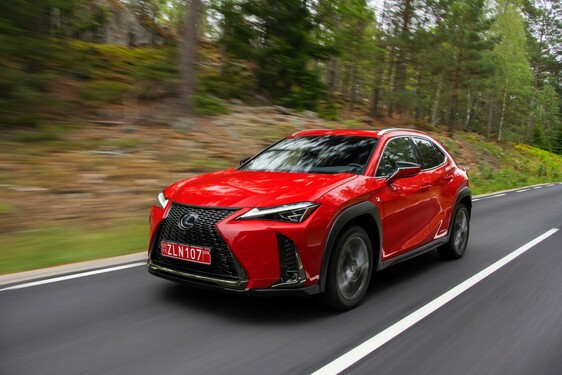 Lexus UX 2018