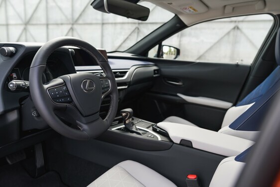 Lexus UX 2018