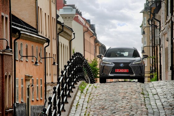 Lexus UX 2018
