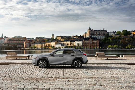 Lexus UX 2018