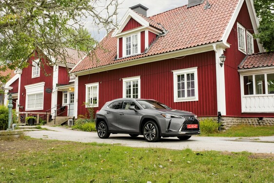 Lexus UX 2018