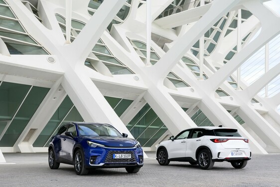 Photo: Daniel Reinhardt for LEXUS
