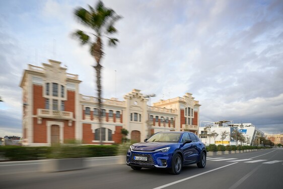 Photo: Daniel Reinhardt for LEXUS