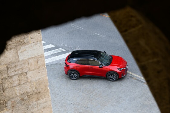 Photo: Daniel Reinhardt for LEXUS