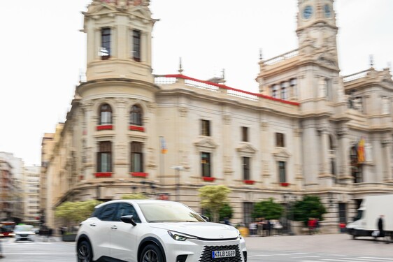 Photo: Daniel Reinhardt for LEXUS