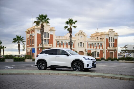 Photo: Daniel Reinhardt for LEXUS
