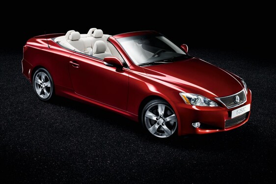 2008 Paris Motor Show – Lexus IS C
