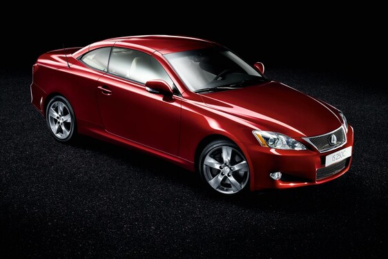 2008 Paris Motor Show – Lexus IS C