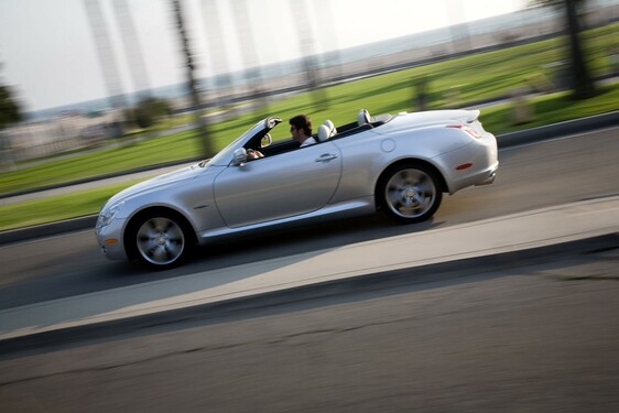 2010 Lexus SC 430
