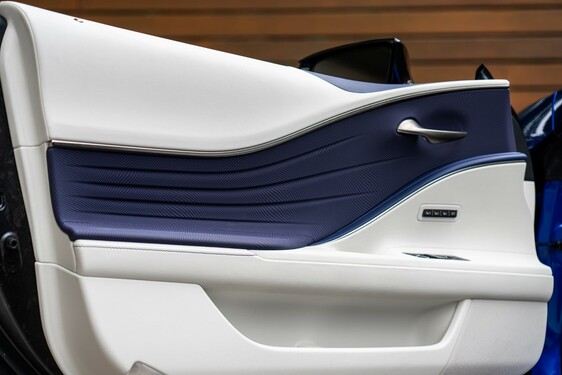 LC CONVERTIBLE 2020