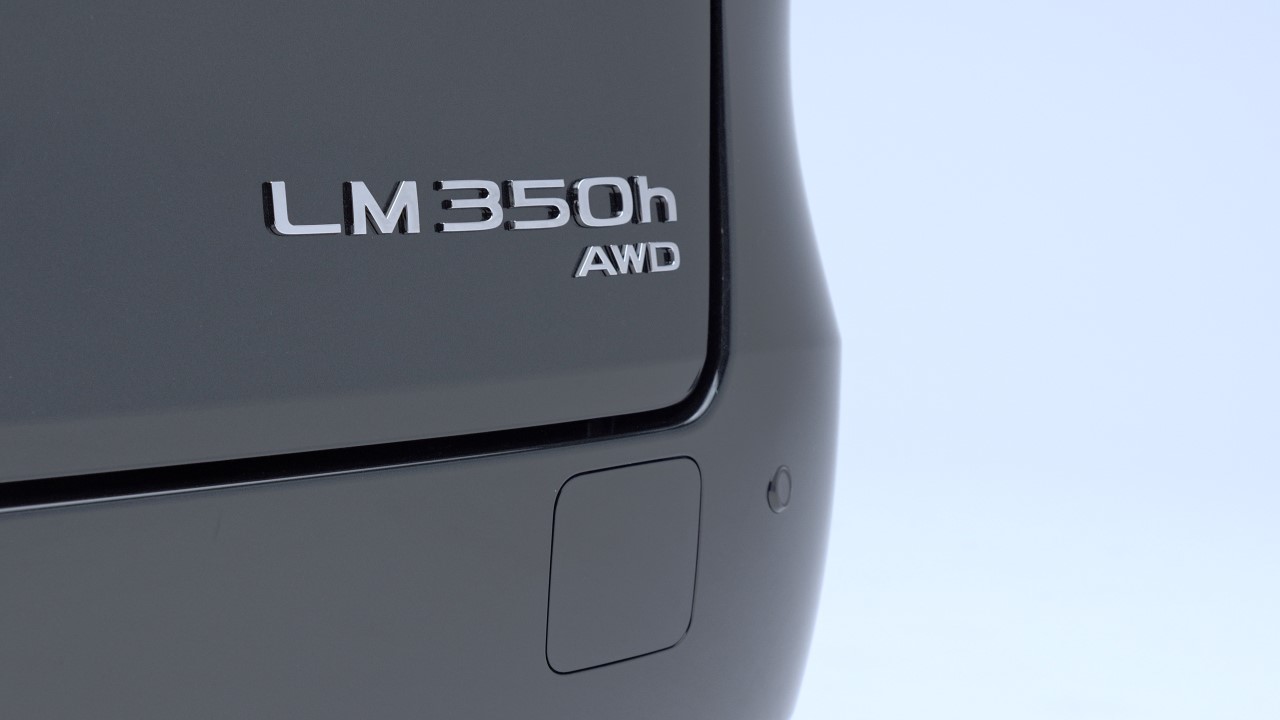 LEXUS LM TO MODEL JAKIEGO W TYM SEGMENCIE NIE BYŁO. NAJWYŻSZA JAKOŚĆ I ATRAKCYJNA MIESIĘCZNA RATA