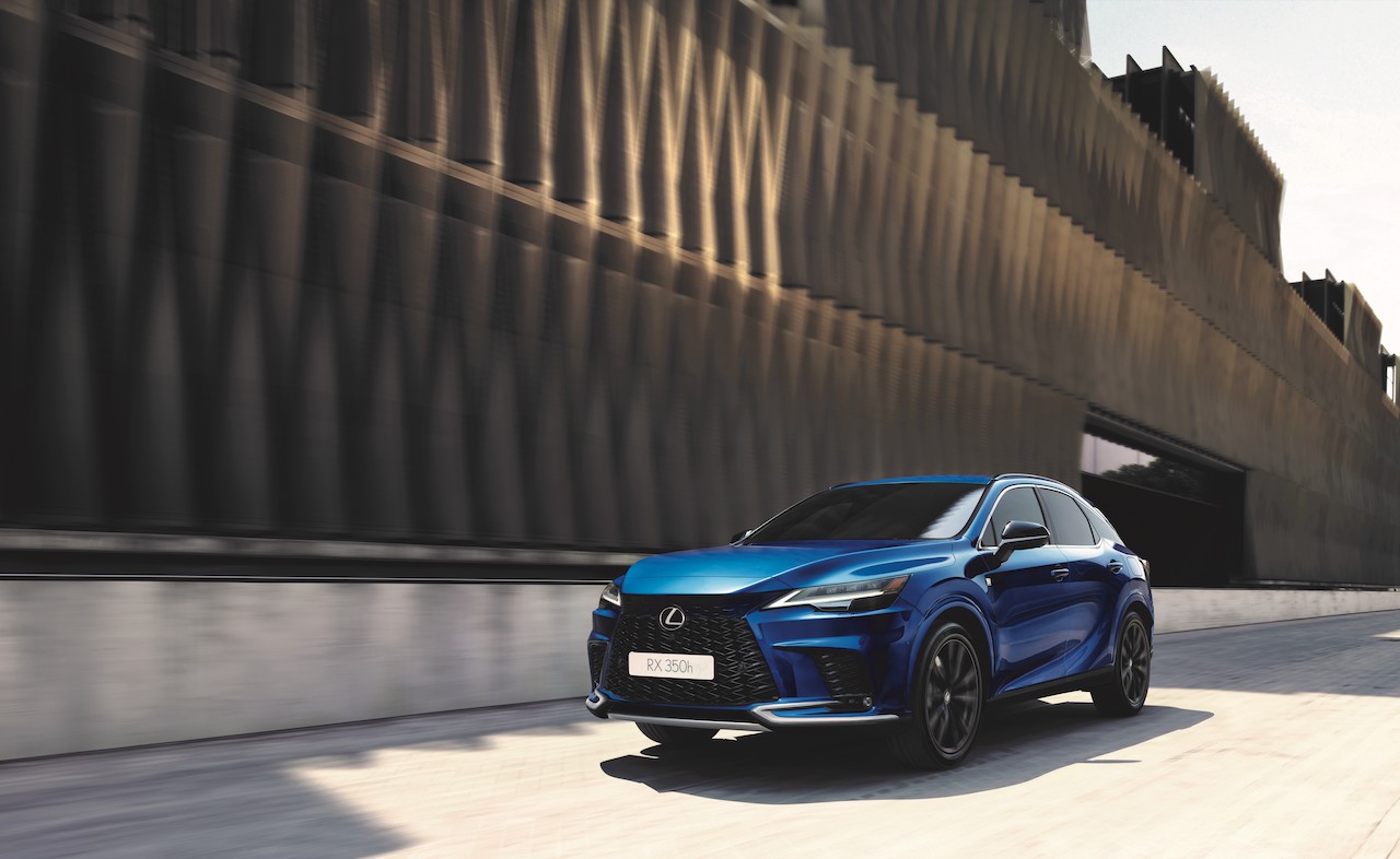 10 TYS. LEXUSÓW RX SPRZEDANYCH W POLSCE. PONAD POŁOWA TO HYBRYDY