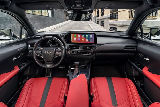 Lexus UX 2023