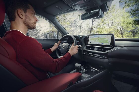 Lexus UX 2023