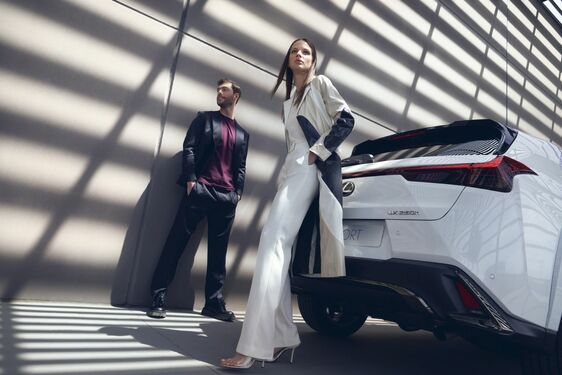 Lexus UX 2023