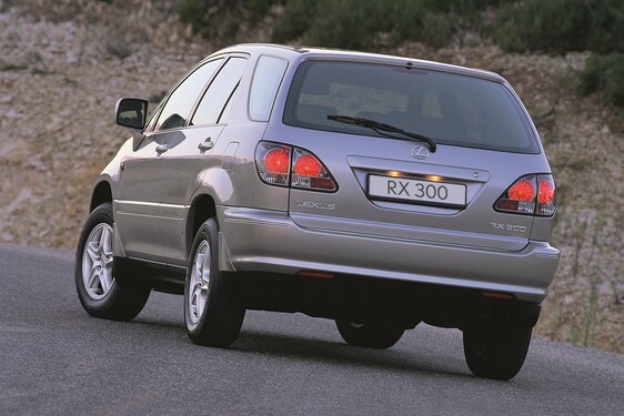 Lexus RX Historia