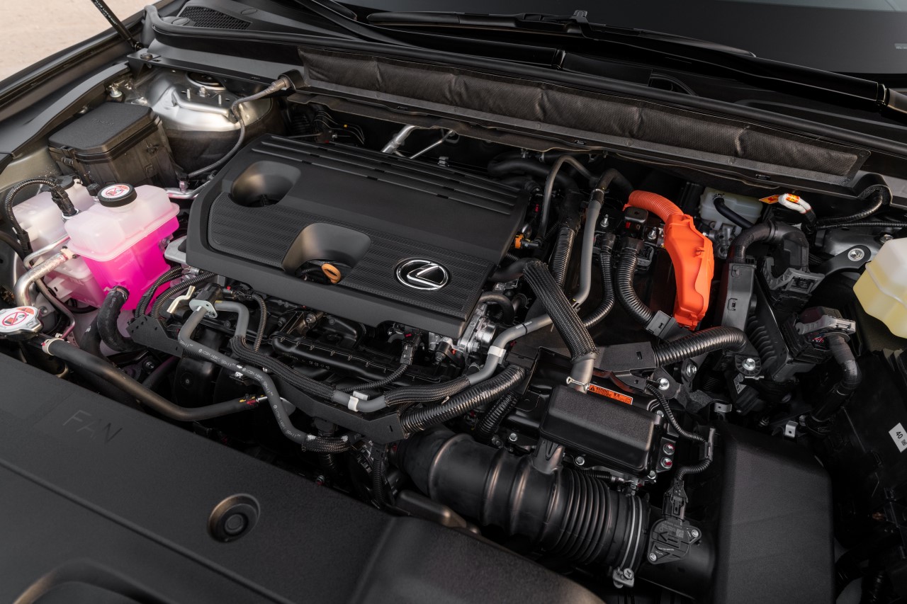 LEXUS RX 350h W SPECYFIKACJI IDEALNEJ DLA FIRM. AUTA Z SZYBKIM TERMINEM ODBIORU