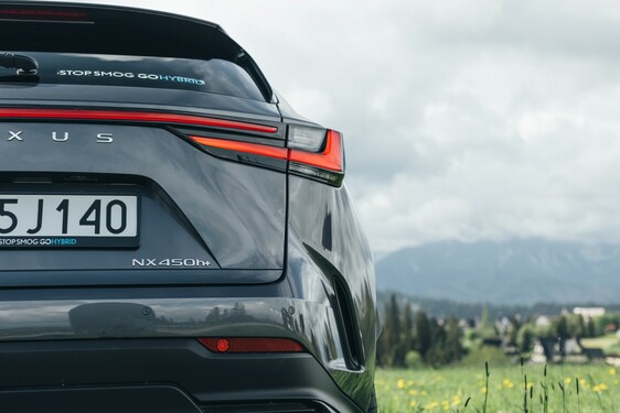 Lexus NX 2022