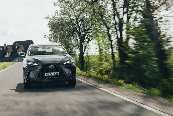 Lexus NX 2022