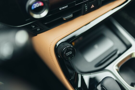 Lexus NX 2022