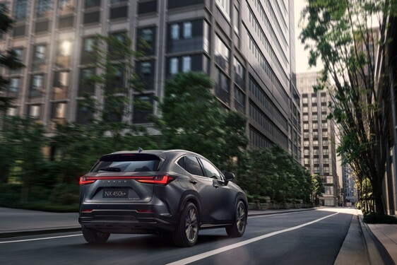 Lexus NX 2022