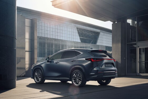 Lexus NX 2022