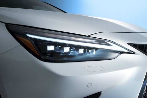 Lexus NX 2022