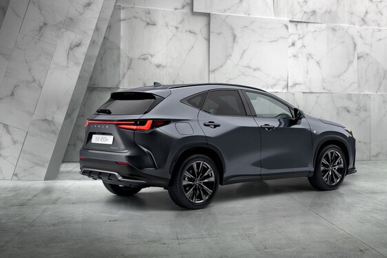 Lexus NX 2022