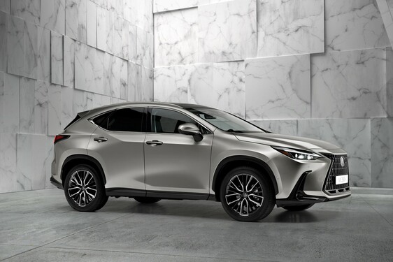 Lexus NX 2022