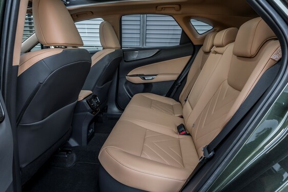 Lexus NX 2022