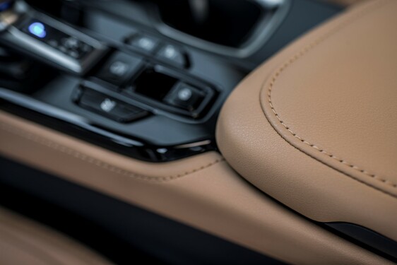 Lexus NX 2022
