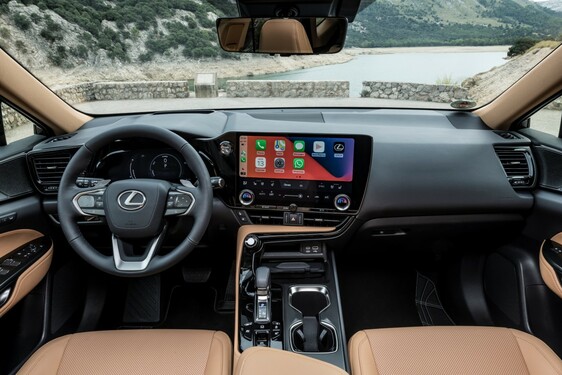 Lexus NX 2022