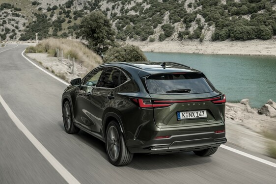 Lexus NX 2022