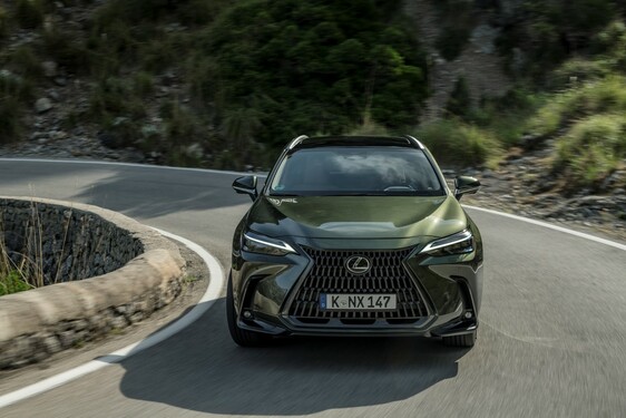Lexus NX 2022