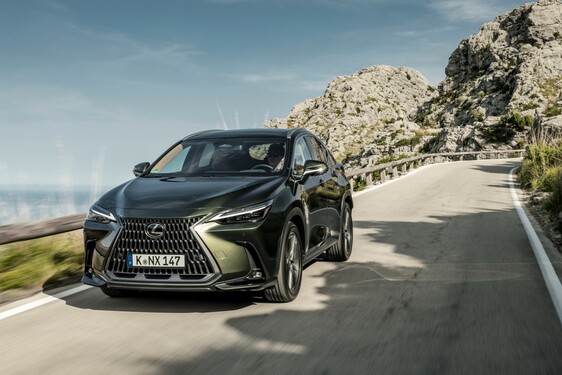 Lexus NX 2022