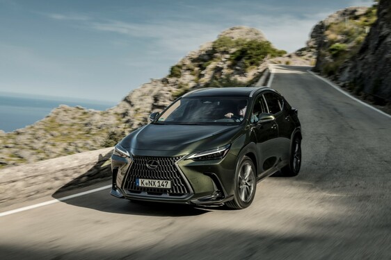 Lexus NX 2022