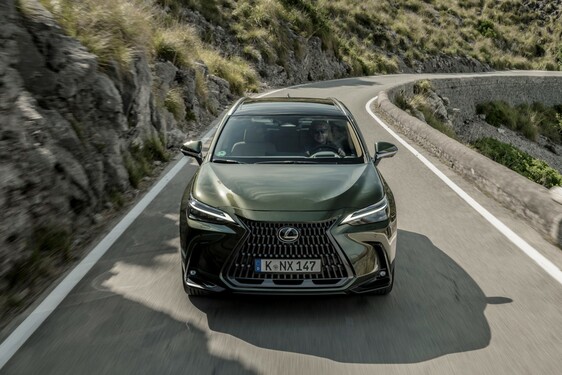 Lexus NX 2022