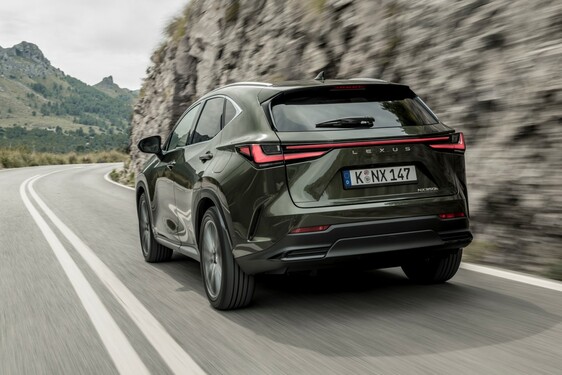 Lexus NX 2022
