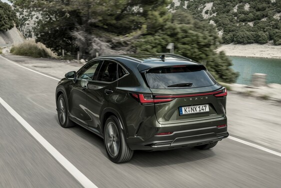Lexus NX 2022