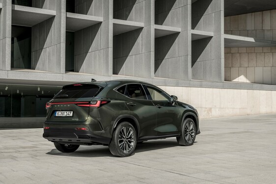 Lexus NX 2022