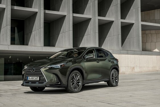 Lexus NX 2022