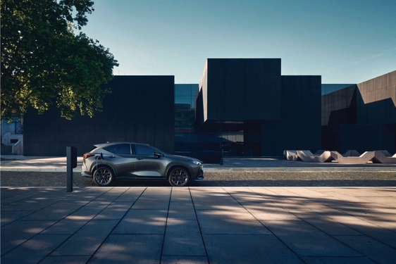 Lexus NX 2022