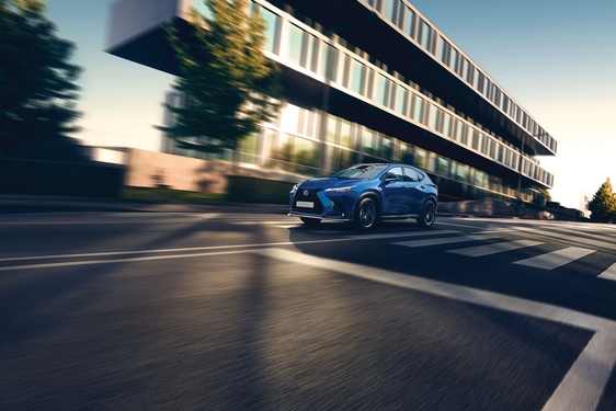 Lexus NX 2022
