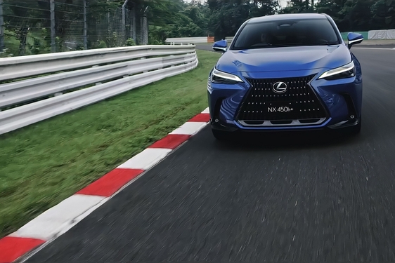 Lexus NX 2022